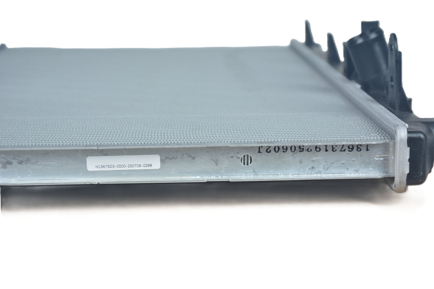 DENSO Radiator IC261470-4320 image 9 Candru