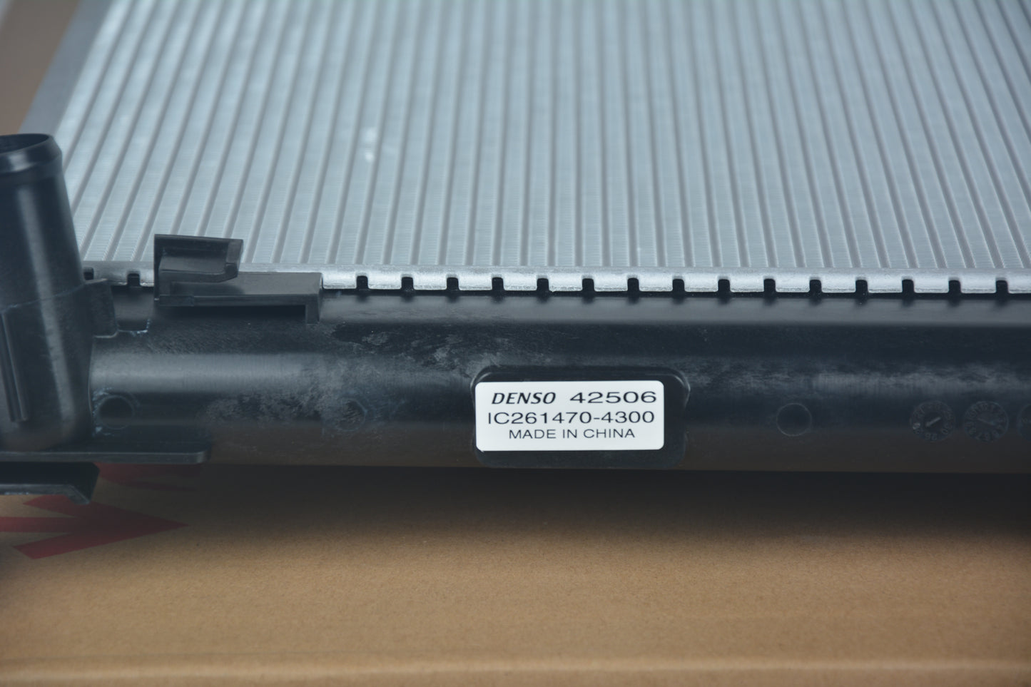 DENSO Radiator IC261470-4300