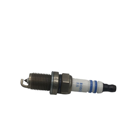 BOSCH Double Platinum Spark Plug 0242236564 FR7KPP33+