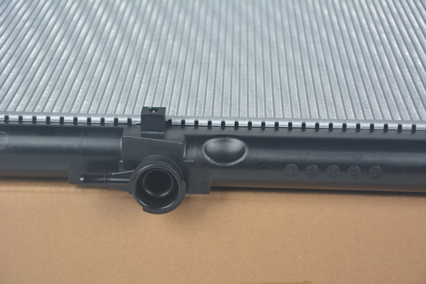 DENSO Radiator 422176-1710