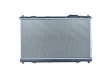 DENSO Radiator 422176-0050 image 2 Candru