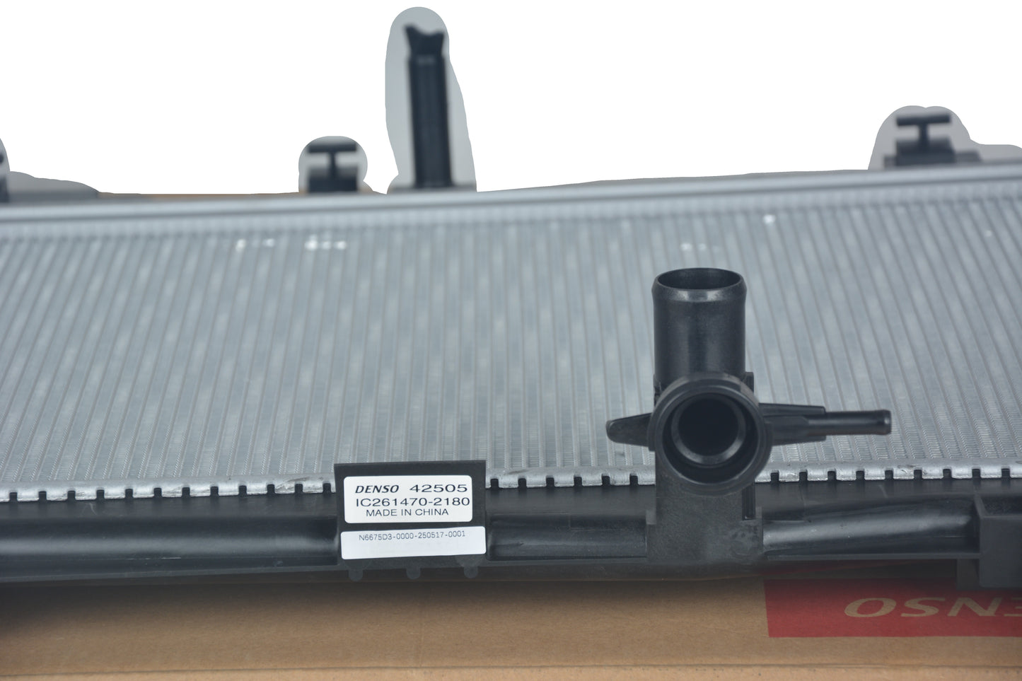 DENSO Radiator IC261470-2180