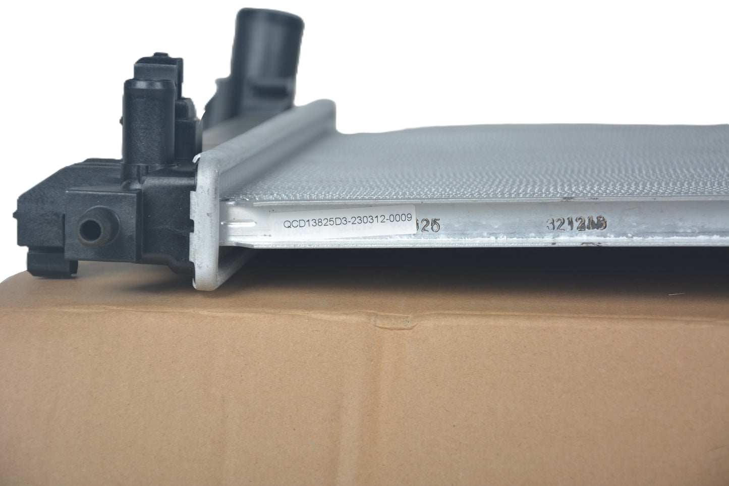 DENSO Radiator IC261470-4290