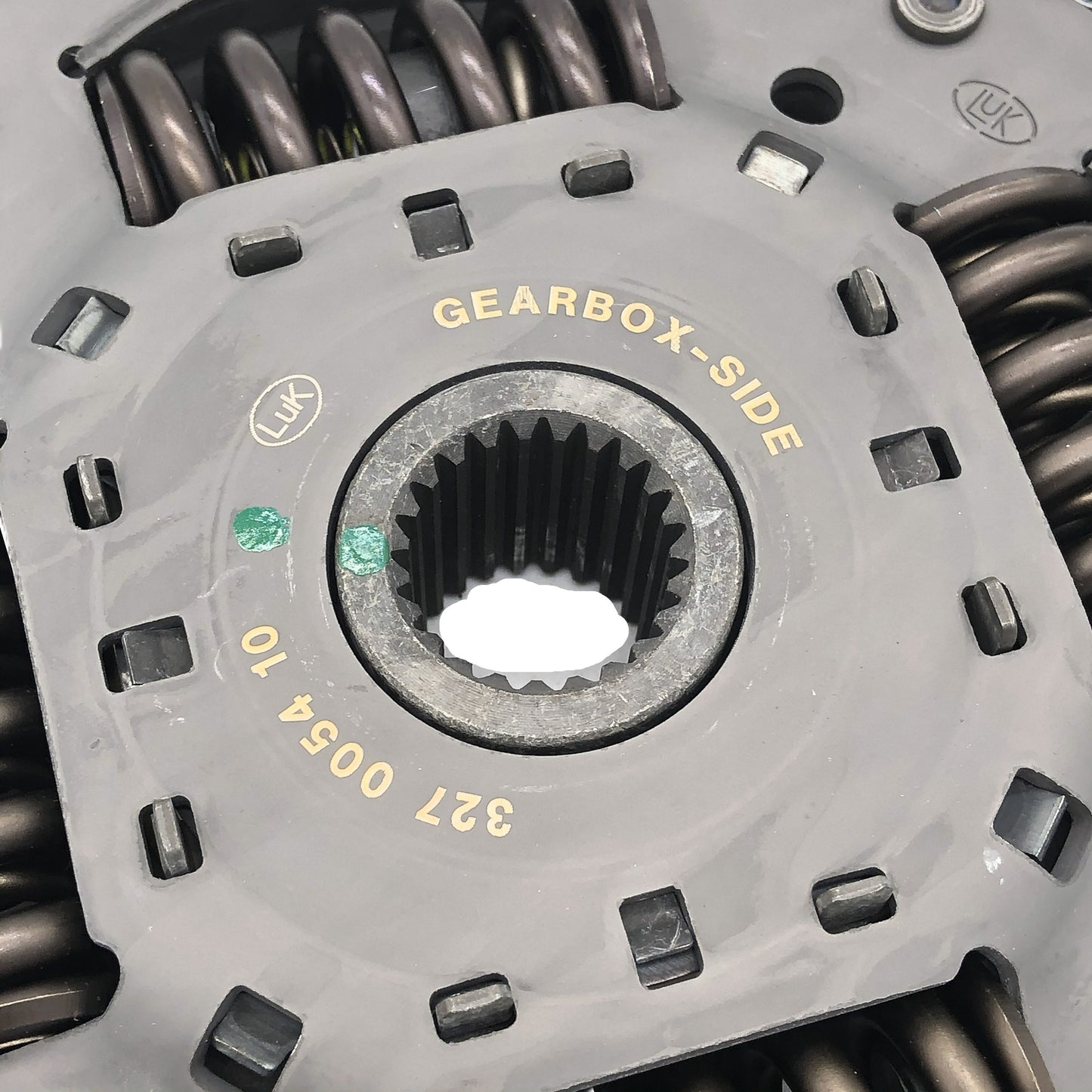 Schaeffler LuK Clutch Kit LuK RepSet 6273032090