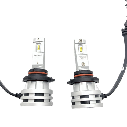 PHILIPS LED Headlight Ultinon Pro3101 HB3 HB4 12V 24V 24W 11005U3101X2