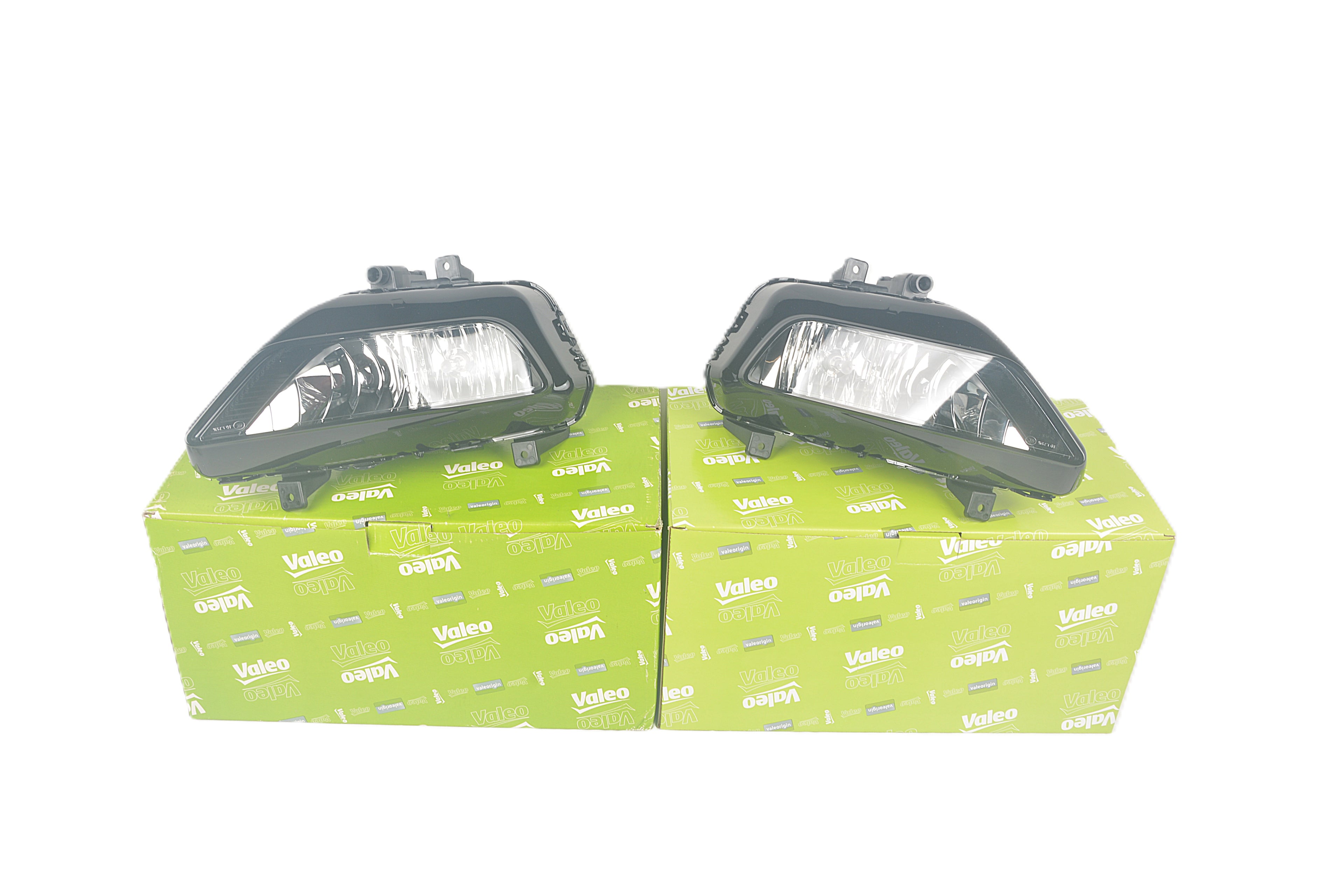 VALEO Front Fog Light Left with Bulb 12V 35W H8 049756